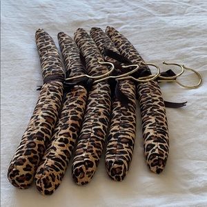 Leopard print hangers-set of 5